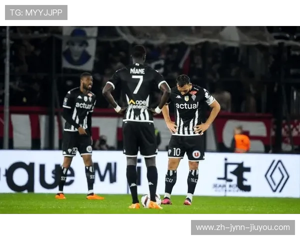 法甲缩军18球队：法甲联赛缩减为18支球队的背景与影响